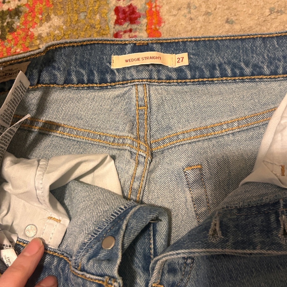 Levi’s Medium Wash Wedgie Straight Ankle Women’s Jeans. Size 27 - Picture 6 of 13
